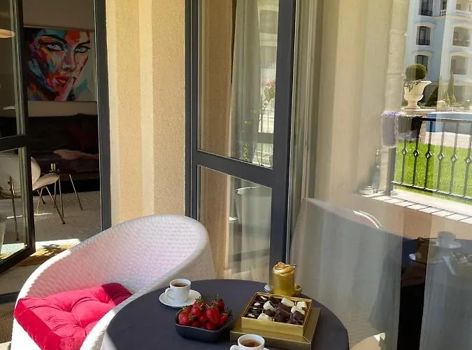 Apartment Les Faberges in Carpe Vita Warna